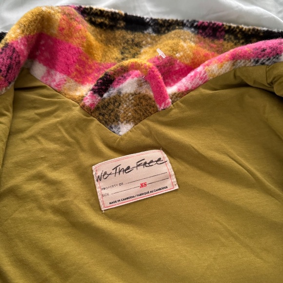 Free People Wrapped Up Blanket Vest Size XS NWOT - Picture 9 of 11